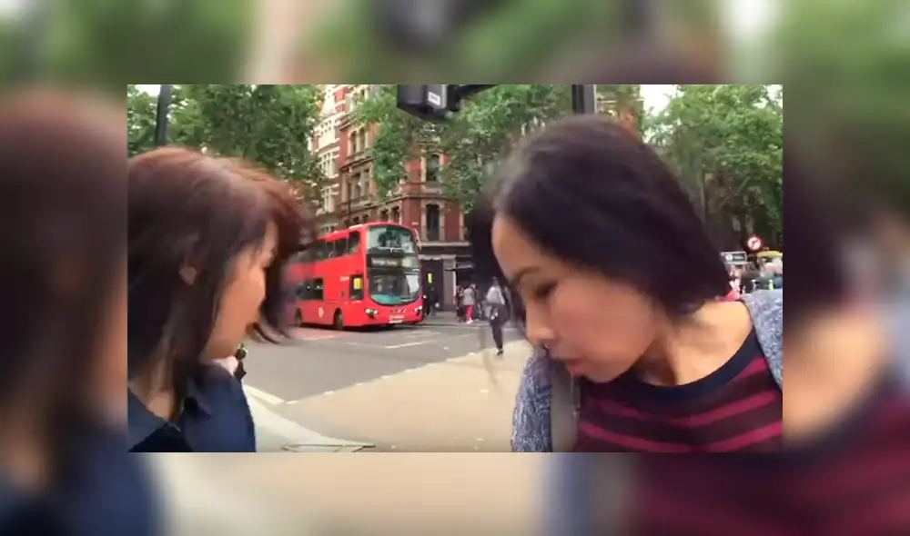 Mujeres grababan su recorrido por las calles sin percatarse de que estaban siendo víctimas de un asalto.
