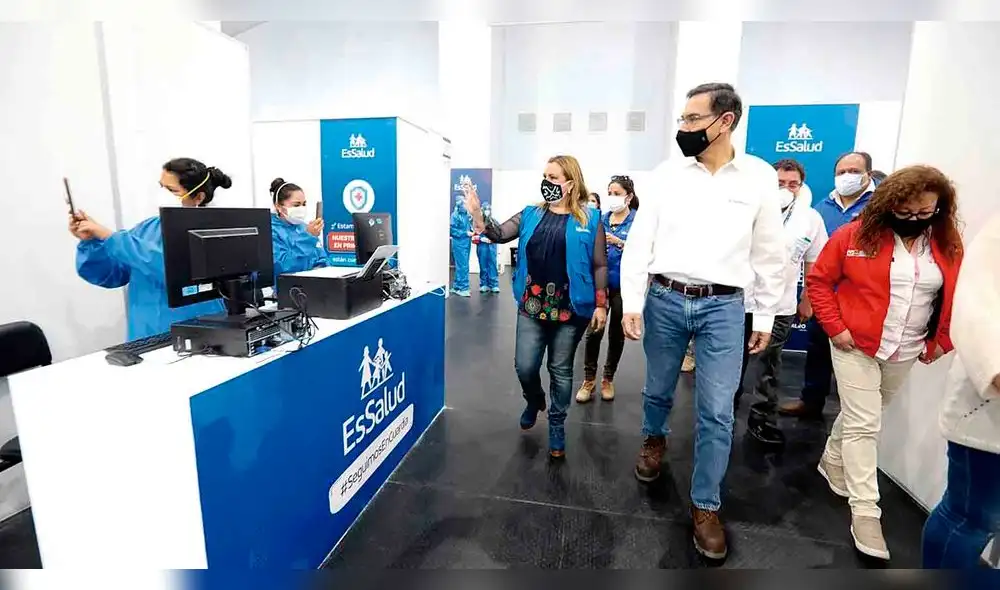 más camas. EsSalud Arequipa cuenta con 100 camas más para pacientes con COVID-19. Presidente Vizcarra entregó ayer nueva infraestructura que beneficia a toda la población. más camas. EsSalud Arequipa cuenta con 100 camas más para pacientes con COVID-19. Presidente Vizcarra entregó ayer nueva infraestructura que beneficia a toda la población.