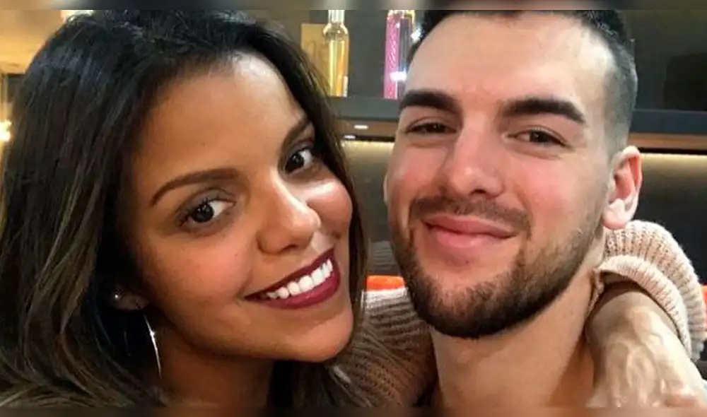 La 'Nena' compartió la noticia con tierna foto de la futura familia. Foto: Instagram.