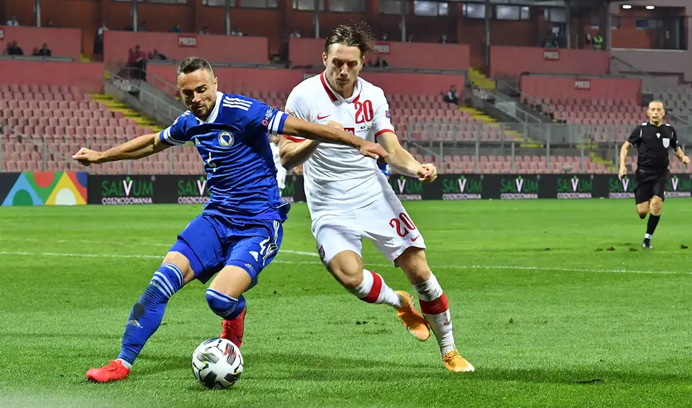 Polonia remontó el partido contra Bosnia de la jornada anterior. Foto: AFP