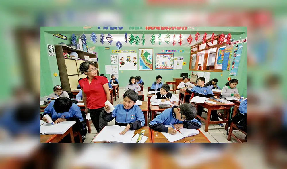 45 mil plazas para profesores que buscan trasladarse a otro colegio 45 mil plazas para profesores que buscan trasladarse a otro colegio