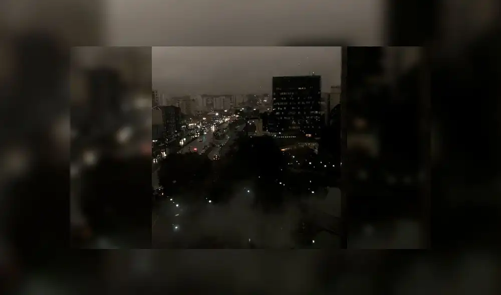 Especialistas dijeron que el fenómeno se formó por el incendio en la Amazonía y el clima en Sao Paulo. Foto: Twitter