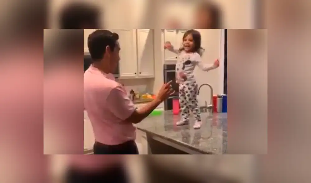 Facebook viral: madre vuelve a casa y ve a su esposo e hija en una enternecedora escena [VIDEO]