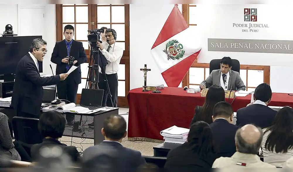 Mercedes Aráoz pidió reunirse con Vicente Silva Checa por ser cercano a Fuerza Popular