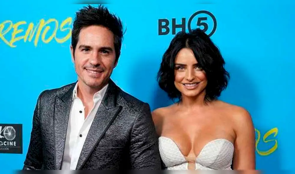 Aislinn Derbez y Mauricio Ochmann