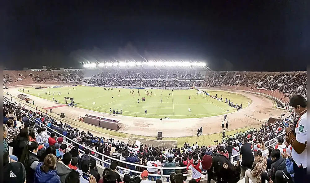 majestuoso. Estadio de la Unsa el año que pasó albergó a más de 240 mil hinchas que asistieron a los partidos de Melgar.