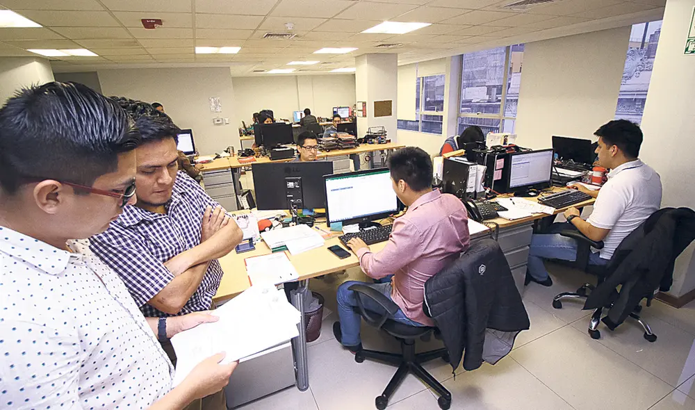 Servidores. La decisión del Congreso implica un gasto fiscal de S/ 2.000 millones. Foto: Aldair Mejía/La República