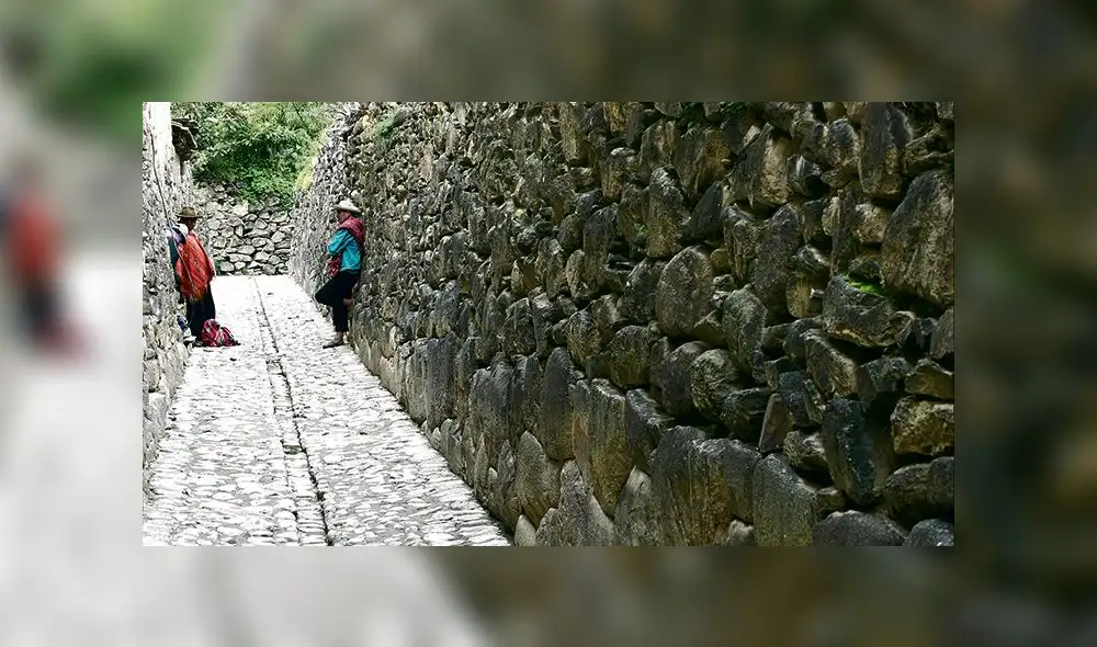 EN PELIGRO. Hermosas calles y construcciones están en riesgo. EN PELIGRO. Hermosas calles y construcciones están en riesgo.