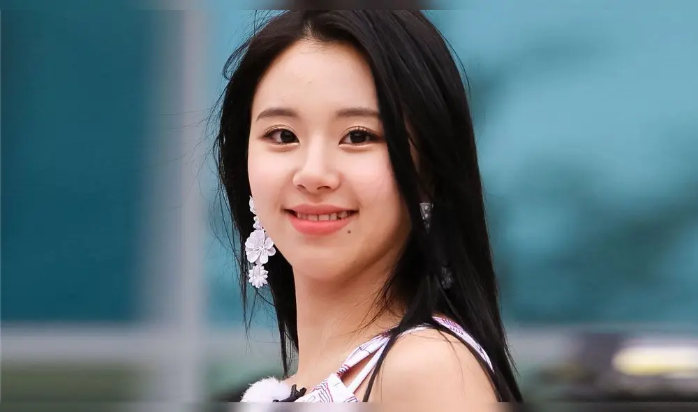 Desliza para ver más fotos de Chaeyoung de TWICE.