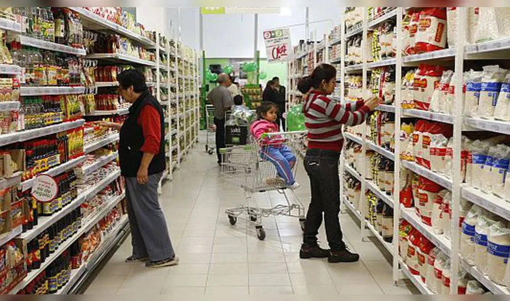 La atención al público durante los domingos sigue estando suspendida en los supermercados. (Foto: AS Perú )