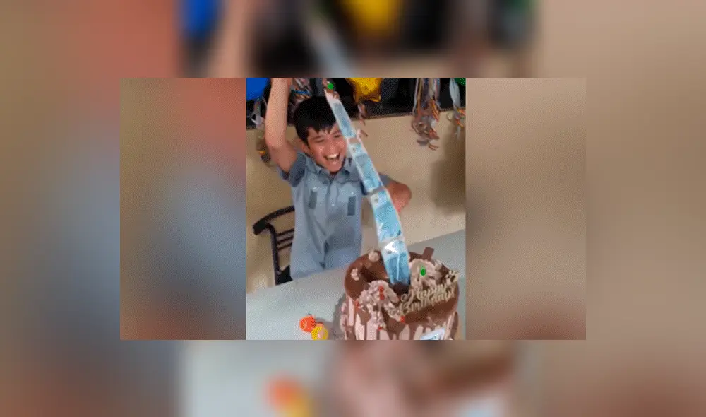 Facebook viral: Cumpleañero corta su torta y descubre el regalo escondido en su interior 