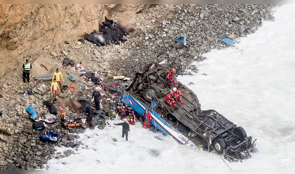 Multan a empresa cuyo bus causó muerte de 52 viajeros