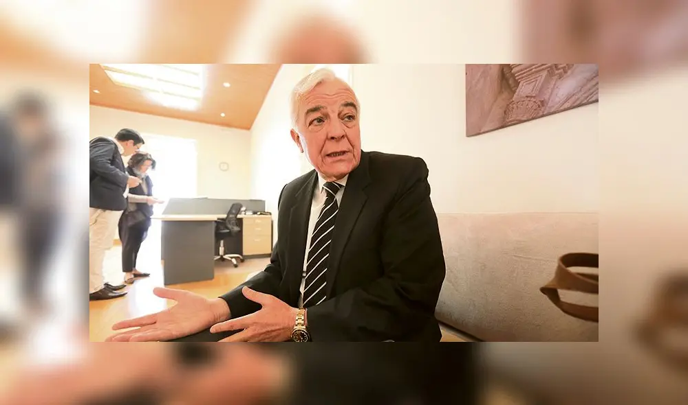 CARLOS GALVEZ
PRESIDENTE DE PERUMIN EN ENTREVISTA EN LA CAMARA DE COMERCIO DE AREQUIPA CARLOS GALVEZ
PRESIDENTE DE PERUMIN EN ENTREVISTA EN LA CAMARA DE COMERCIO DE AREQUIPA