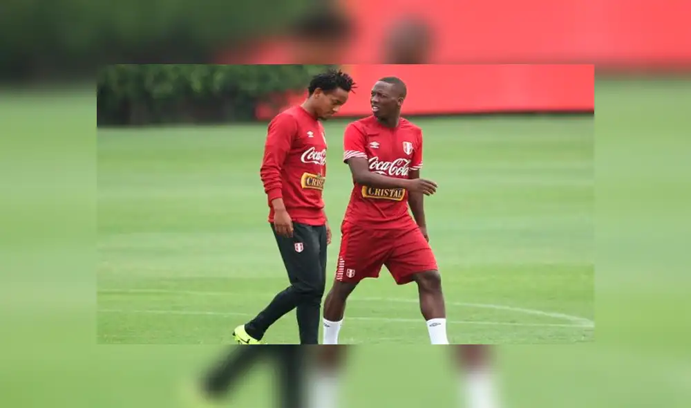 Luis Advíncula rapeando. Luis Advíncula rapeando.