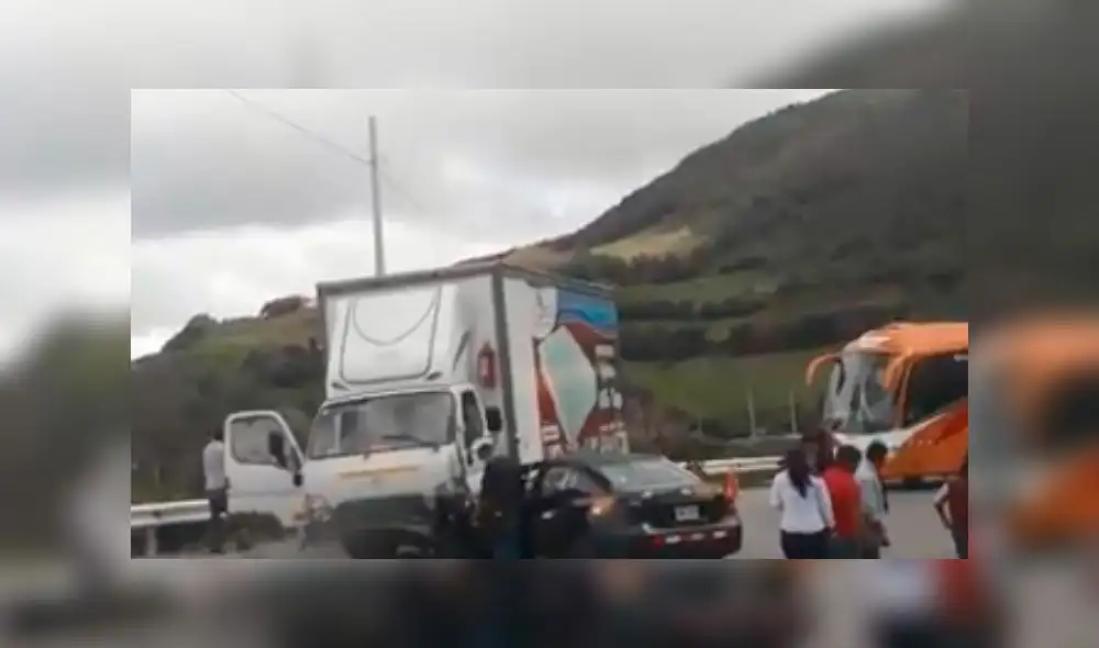 Accidente de tránsito en la carretera Celendín-Cajamarca  [VIDEO]