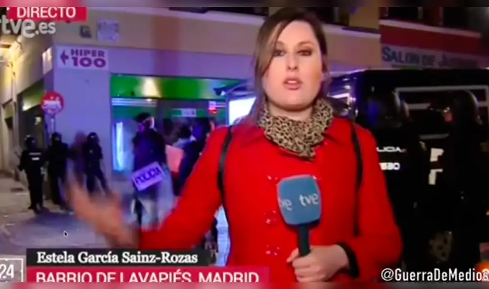 Vía YouTube: Periodista pasa incómodo momento en transmisión en vivo [VIDEO]