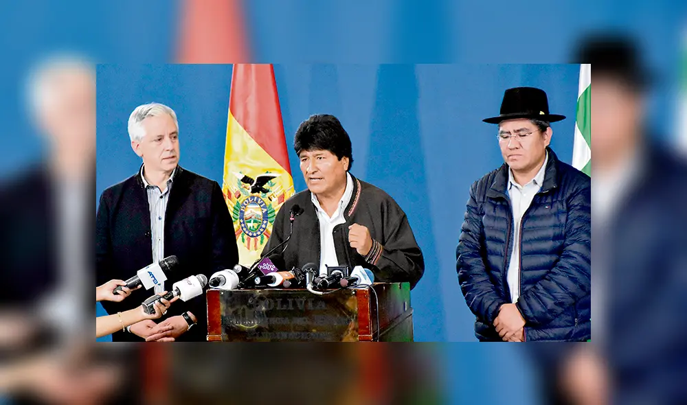 Policías continúan motín y Evo abandona palacio