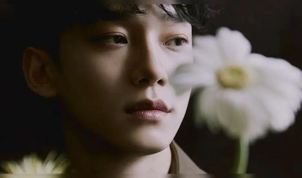 Kim Jong-dae, ​ más conocido por su nombre artístico Chen, es un cantante y actor surcoreano.