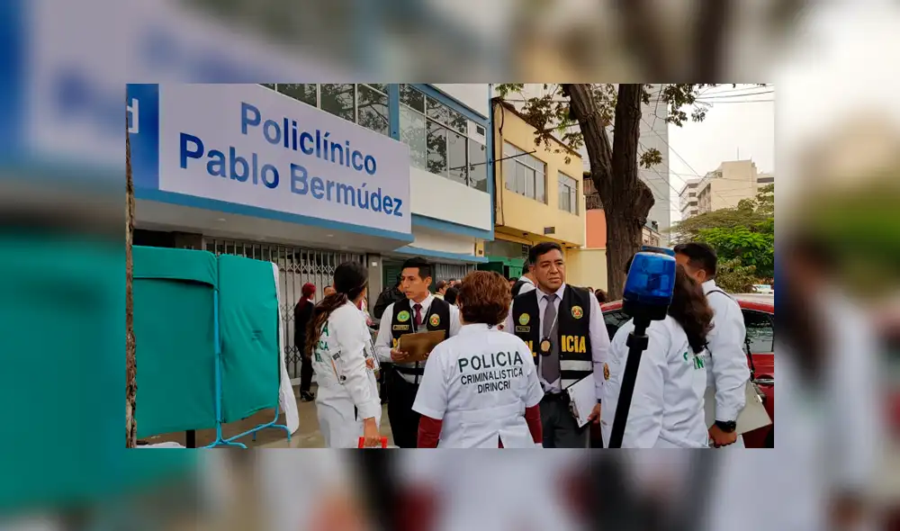 Mujer se lanza desde el policlínico de EsSalud Pablo Bermúdez en Jesús María Mujer se lanza desde el policlínico de EsSalud Pablo Bermúdez en Jesús María