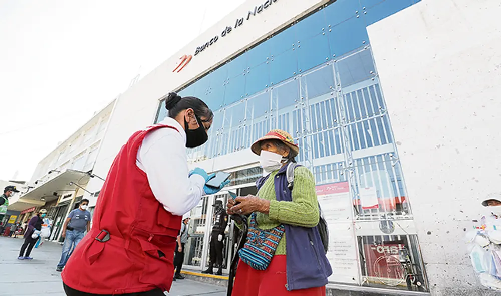 Alcance. Unos 8,5 millones de hogares recibirían los S/ 760. Foto: LR