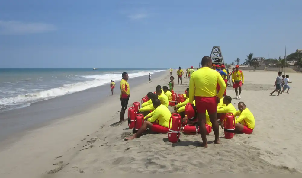 PNP resguardará integridad de bañistas en playas de Tumbes