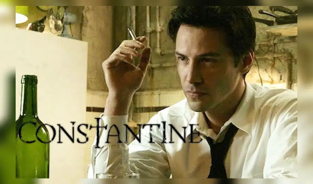 Keanu Reeves es recordado por interpretar a Constantine en 2005. Créditos: Warner Bros