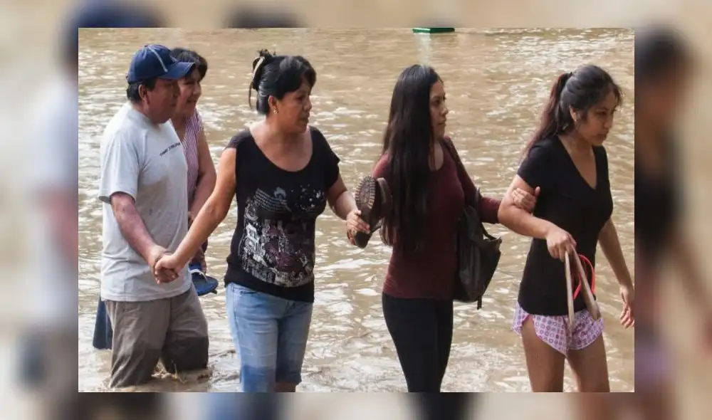  Piuranos afectados por el Niño Costero aún se sienten en emergencia