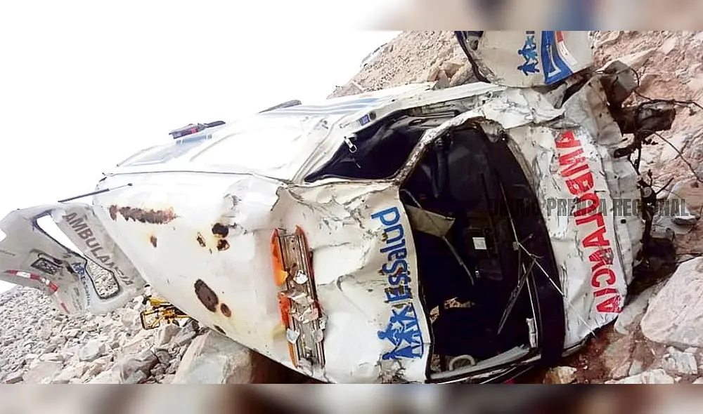 EsSalud Ilo sin ambulancia. EsSalud Ilo sin ambulancia.