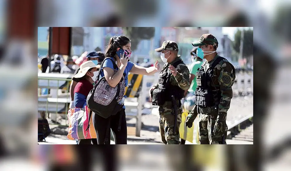 caso omiso. Varias mujeres salieron pese a restricción de género. En el mercado Río Seco (Arequipa), la Policía les exhortó a cumplir la disposición del Gobierno.