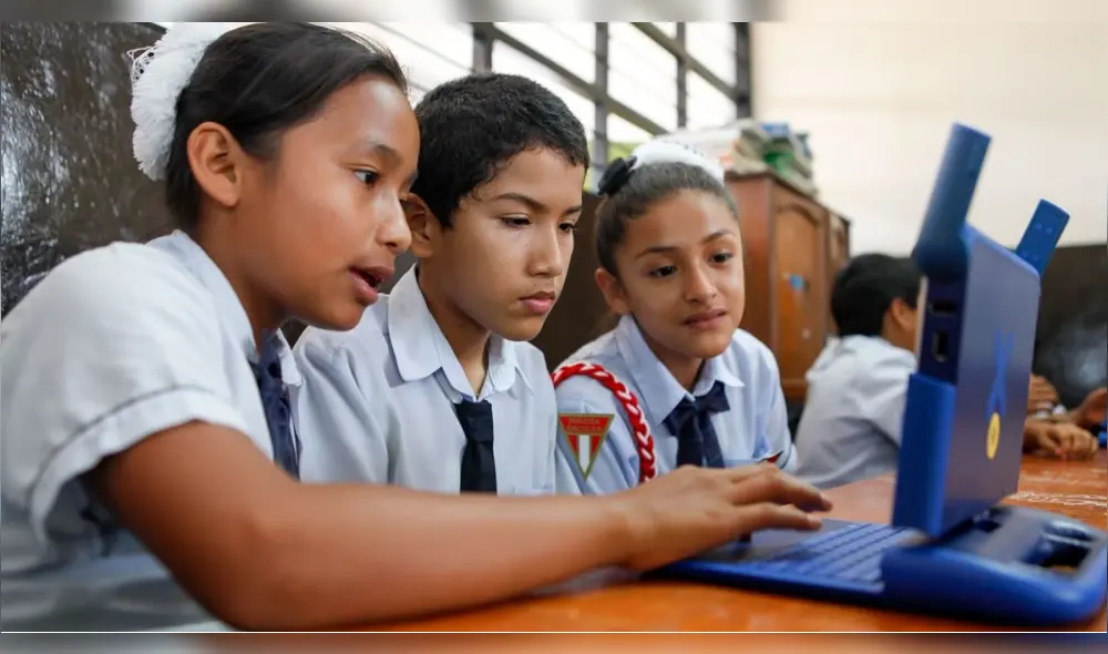 El Sutep pide que herramientas estén al alcance de todos los escolares. (Foto: Andina)