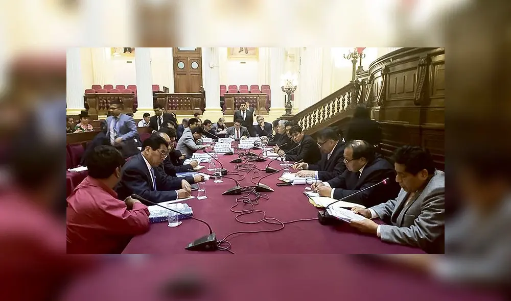 Reunión. Autoridades de Puno y Moquegua hablaron en Lima.