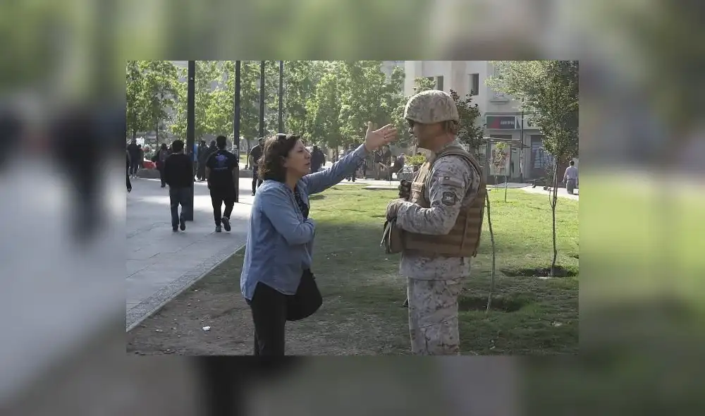 Las fotos que reflejan un Chile en crisis y colapsado por la violencia. Fotos: Jorge Cerdán Las fotos que reflejan un Chile en crisis y colapsado por la violencia. Fotos: Jorge Cerdán