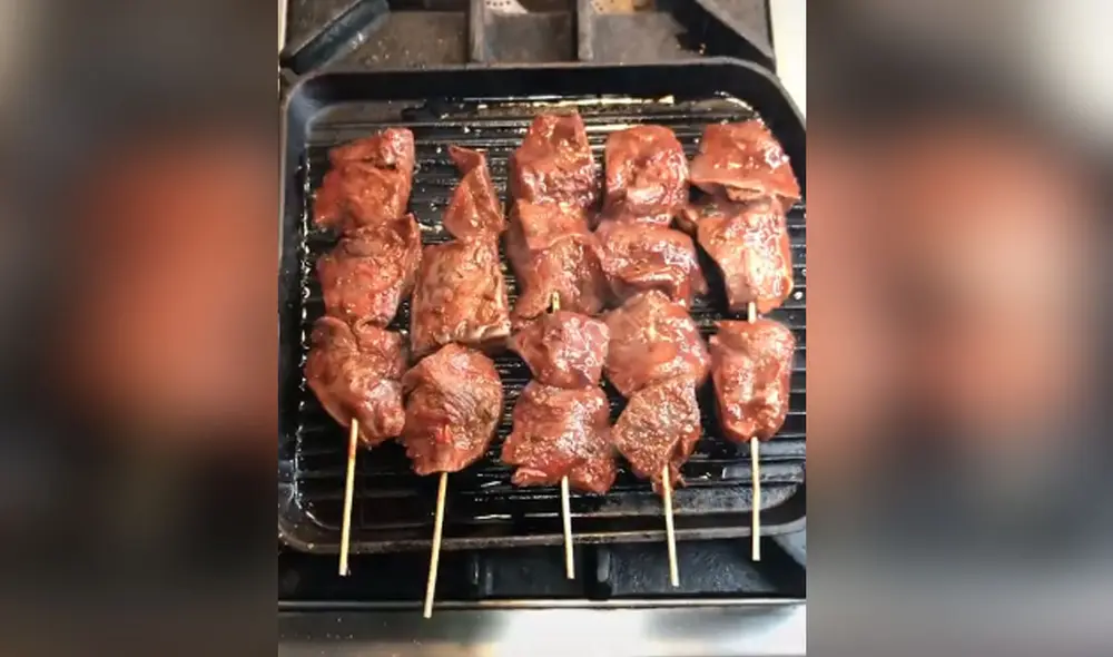 El joven mostró lo sencillo que es hacer este delicioso y popular platillo peruano. Foto: TikTok