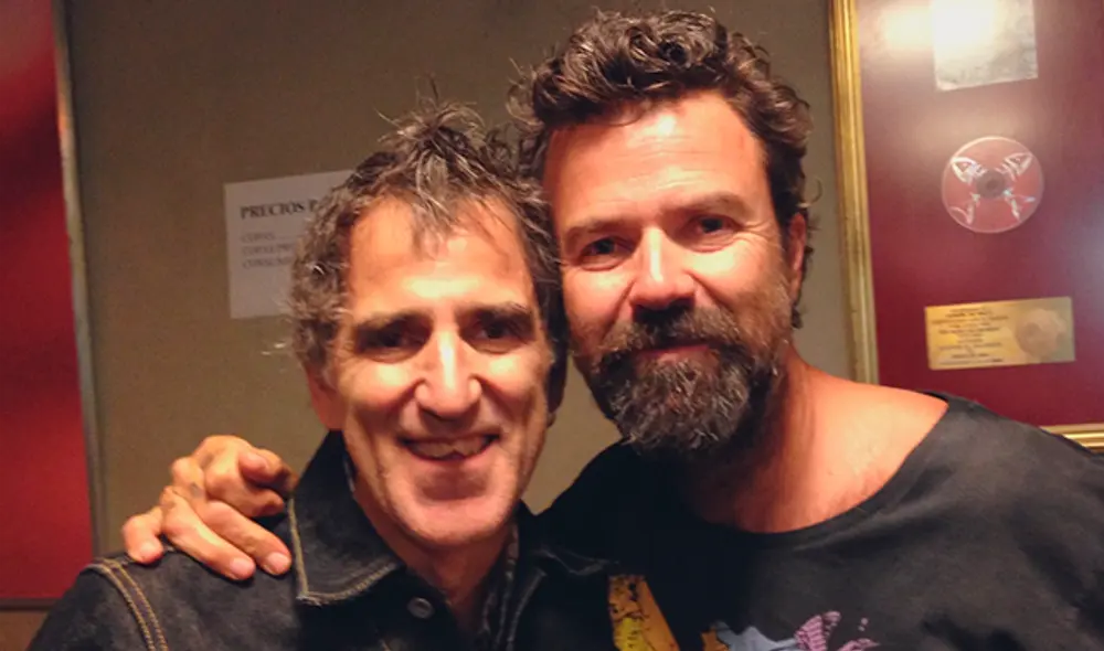 Donés junto a Mikel Erentxun. Foto: Twitter Mikel Erentxun.