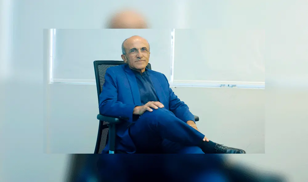 El conocido doctor recomienda alimentos como el limón y el ajo para subir las defensas. Foto: Marco Cotrina.