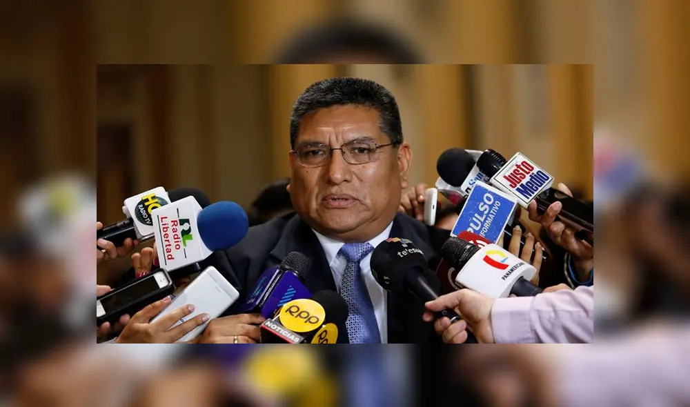 Fujimorista Mantilla dice que es una “cortina de humo” denuncia de testigo de la DEA 