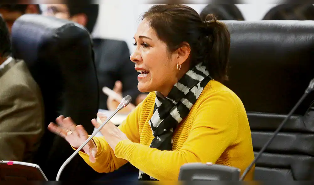 Involucran a Milagros Salazar en caso Becerril, pero ella lo niega Involucran a Milagros Salazar en caso Becerril, pero ella lo niega