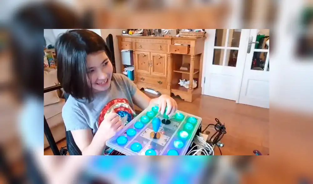 Ava sufre de paraplejias espásticas hereditarias