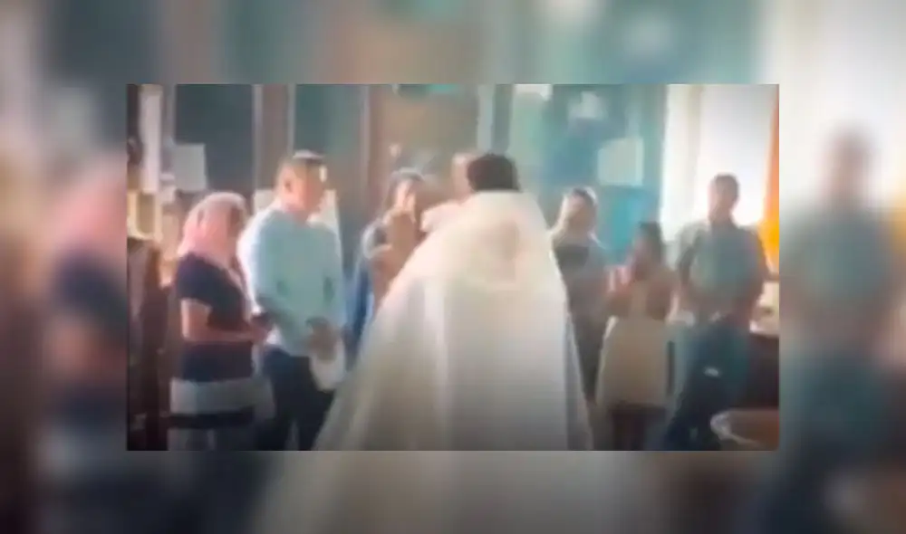 El sacerdote Vasili Necheporenko violentó a un bebé durante su bautizo. Foto: Captura/Youtube El sacerdote Vasili Necheporenko violentó a un bebé durante su bautizo. Foto: Captura/Youtube