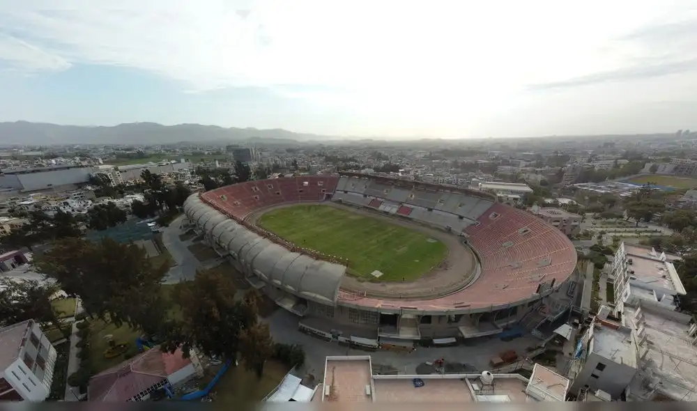 panóramica. Las tribunas norte, occidente y sur en una fotografía tomada con un dron desde los pabellones de sociales de la Unsa. panóramica. Las tribunas norte, occidente y sur en una fotografía tomada con un dron desde los pabellones de sociales de la Unsa.