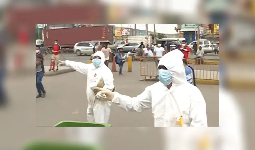 Hombres indicaron que se protegen al máximo para cuidar su salud. (Foto: Captura de video / América Noticias) Hombres indicaron que se protegen al máximo para cuidar su salud. (Foto: Captura de video / América Noticias)