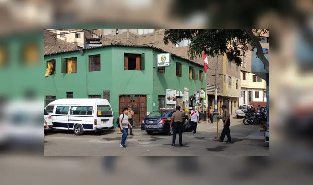 Chofer en presunto estado de ebriedad y ambos vehículos fueron conducidos a la comisaría de Piedra Liza. (Foto: Christian Moreno / La República) Chofer en presunto estado de ebriedad y ambos vehículos fueron conducidos a la comisaría de Piedra Liza. (Foto: Christian Moreno / La República)