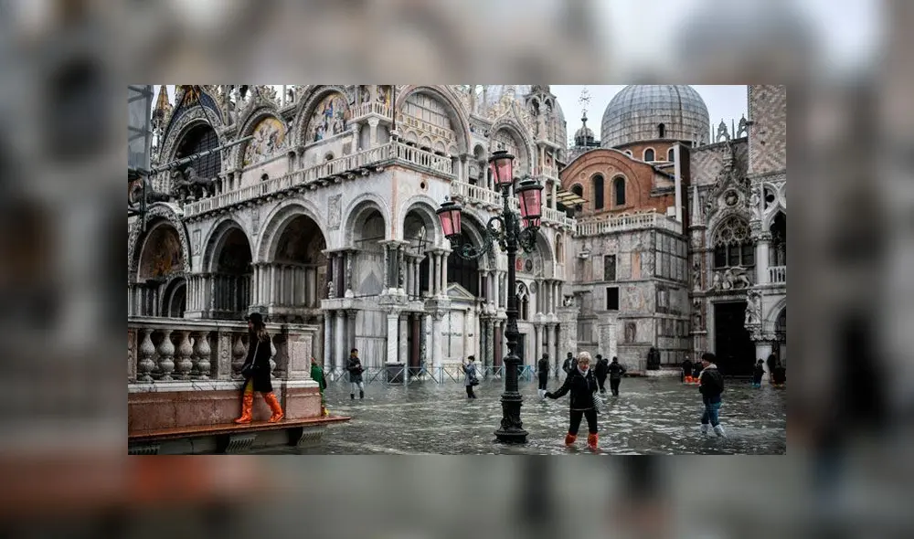Al menos dos personas murieron tras las inundaciones en Venecia. Foto: AFP Al menos dos personas murieron tras las inundaciones en Venecia. Foto: AFP