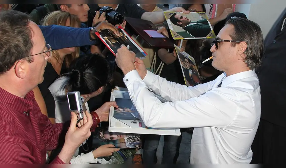 Antes y después de Joaquin Phoenix por su cumpleaños número 45 Antes y después de Joaquin Phoenix por su cumpleaños número 45