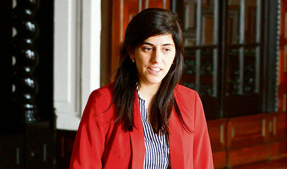 María Antonieta Alva, ministra de Economía. María Antonieta Alva, ministra de Economía.