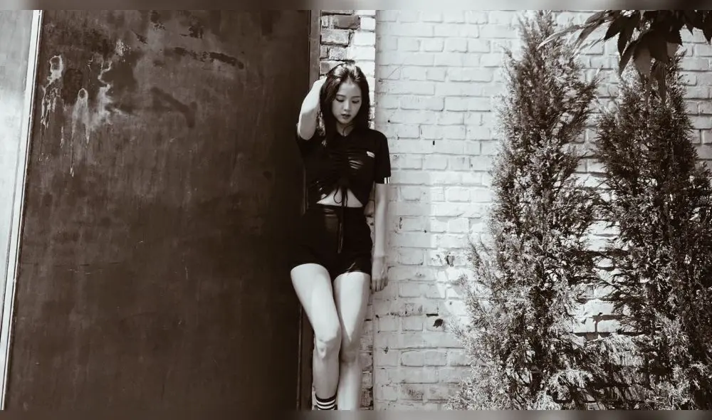 Desliza para ver más fotos de Jisoo de BLACKPINK. Desliza para ver más fotos de Jisoo de BLACKPINK.