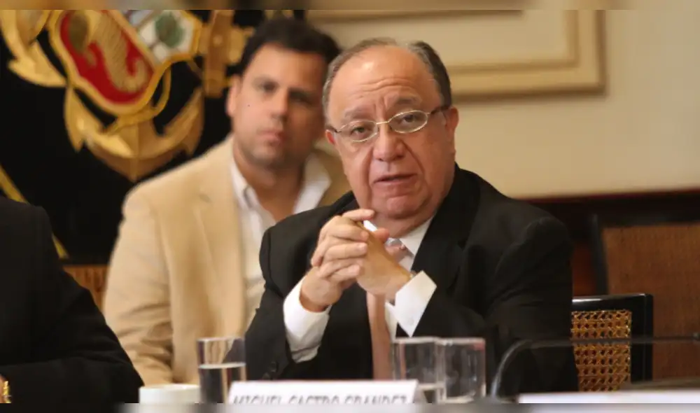 Comisión de Alto Nivel de Reforma Política se reunió con bancadas PpK y APP 