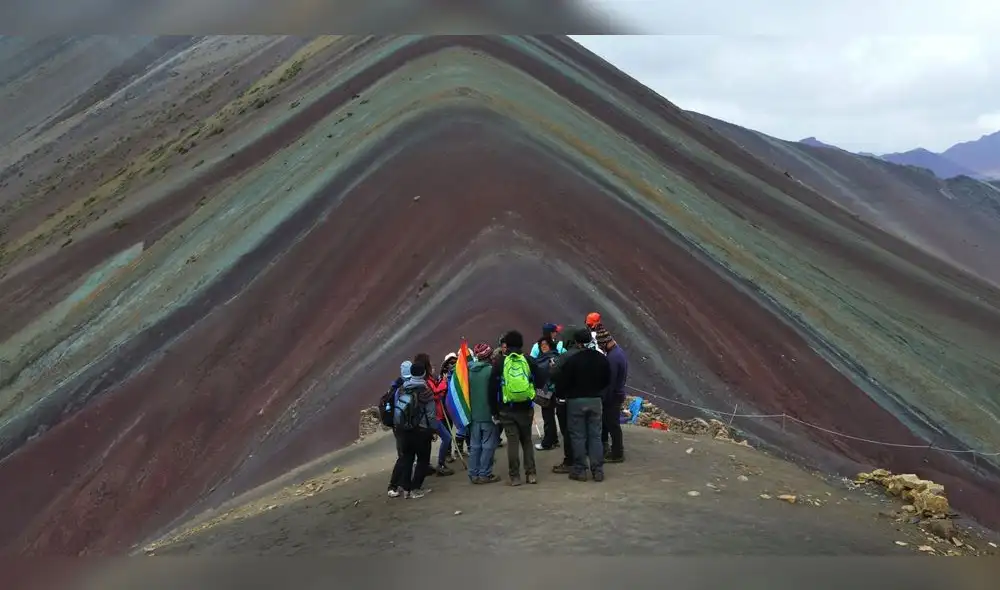 Coreano fallece camino a montaña de los siete colores en Cusco