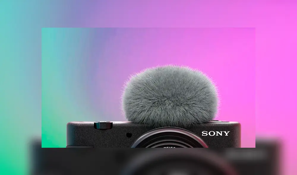 Sony ZV-1 viene con un micrófono integrado listo para que inicies a crear videos para tu canal en redes sociales.