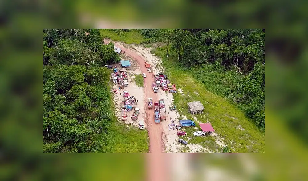 Mafias controlan el contrabando en la triple frontera de Bolivia, Perú y Brasil Mafias controlan el contrabando en la triple frontera de Bolivia, Perú y Brasil